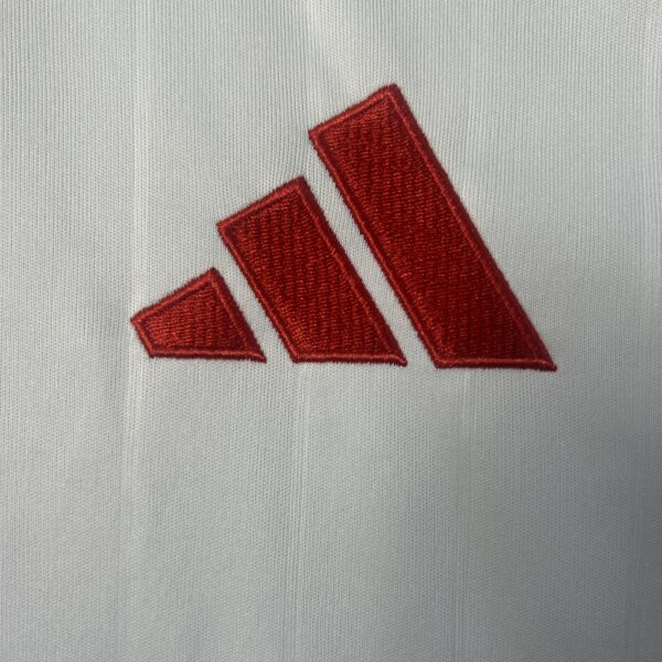 Sevilla FC 25/26 Local