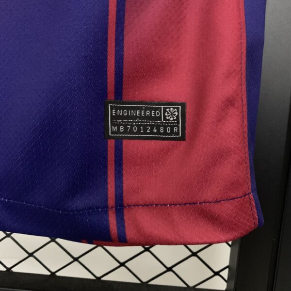 FC Barcelona 25/26 Local