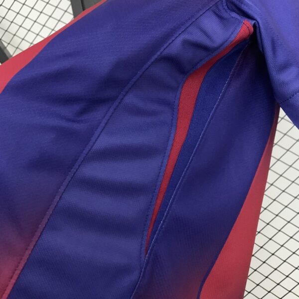 FC Barcelona 25/26 Local