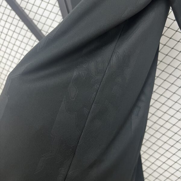 Manchester United 25/26 Visitante Negra