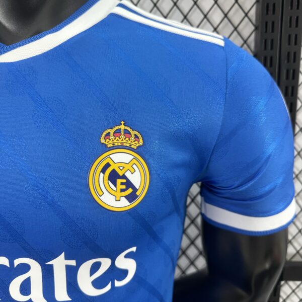 Real Madrid 25/26 Visitante Azul Player Version