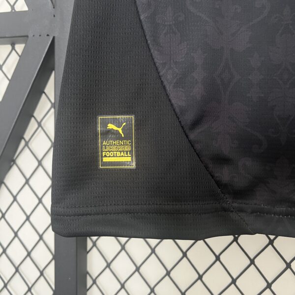 Valencia CF 24/25 Visitante