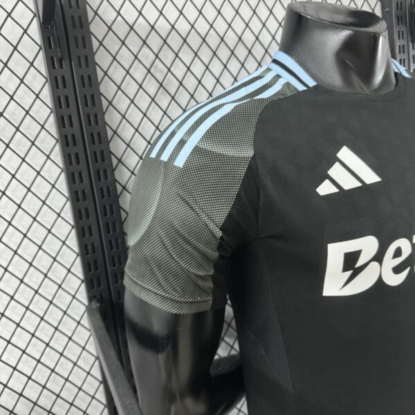 e345ccd6 Aston Villa 25/26 Visitante Negra Player Versión