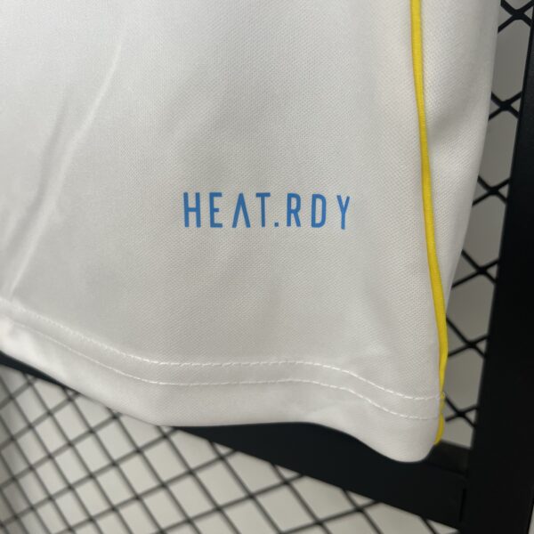 Leeds United 25/26 Local Edición Especial