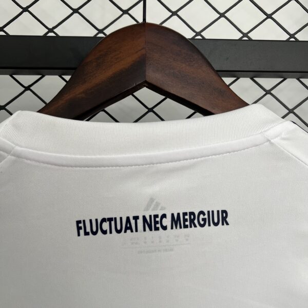 004fca3c Paris FC 25/26 Visitante