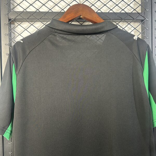 Lens 25/26 Visitante