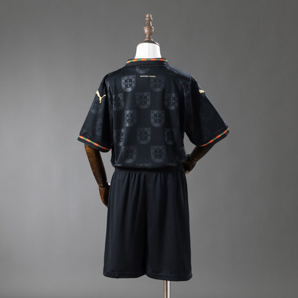 Portugal Visitante Negra Mundial 2026 (Versión Infantil)